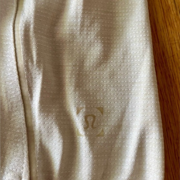 Lululemon Athletica Cream and Gray Pullover Small - Picture 4 of 11